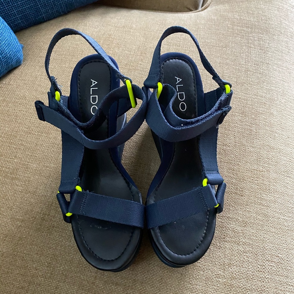 Aldo wedges! Size 9 woman’s! Never used!